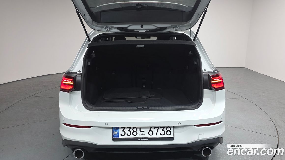 Volkswagen Golf 2023