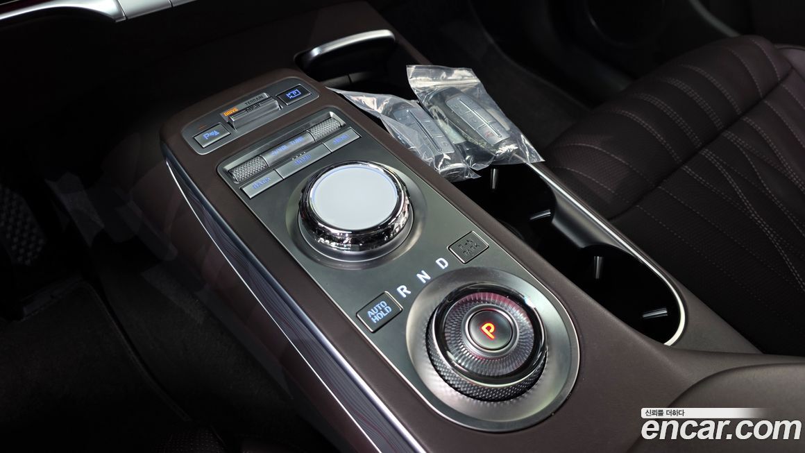 Genesis GV70 2021