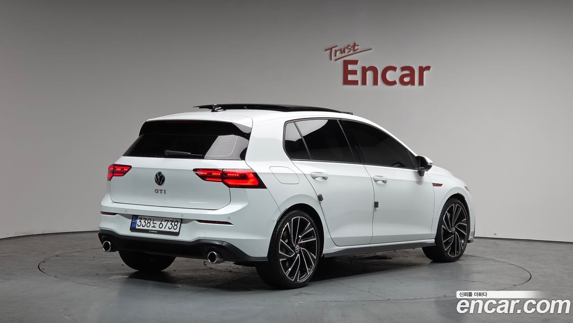 Volkswagen Golf 2023