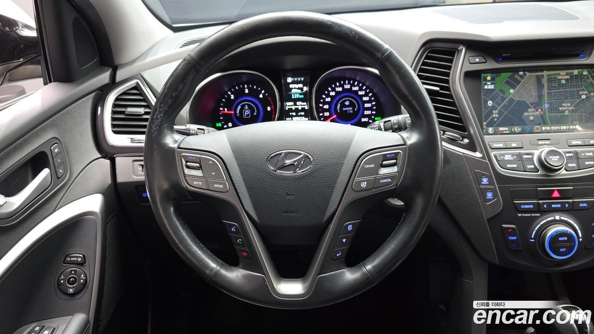 Hyundai Santafe 2015
