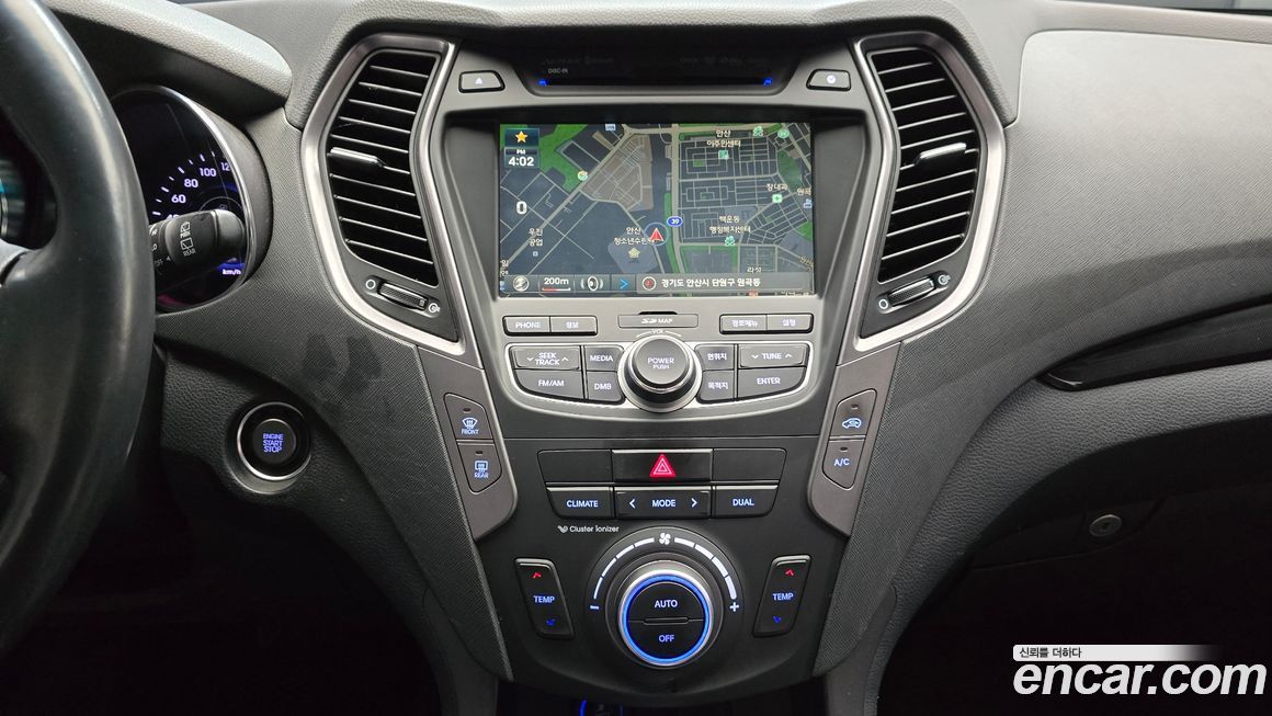 Hyundai Santafe 2015