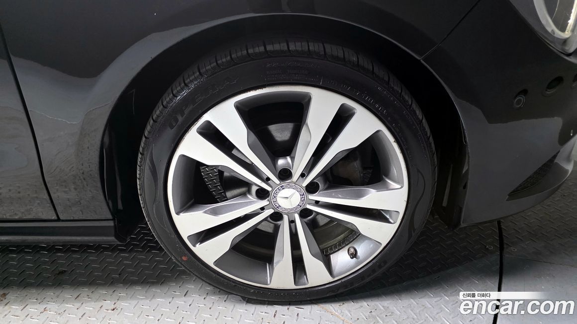Mercedes-Benz CLA-Class 2016