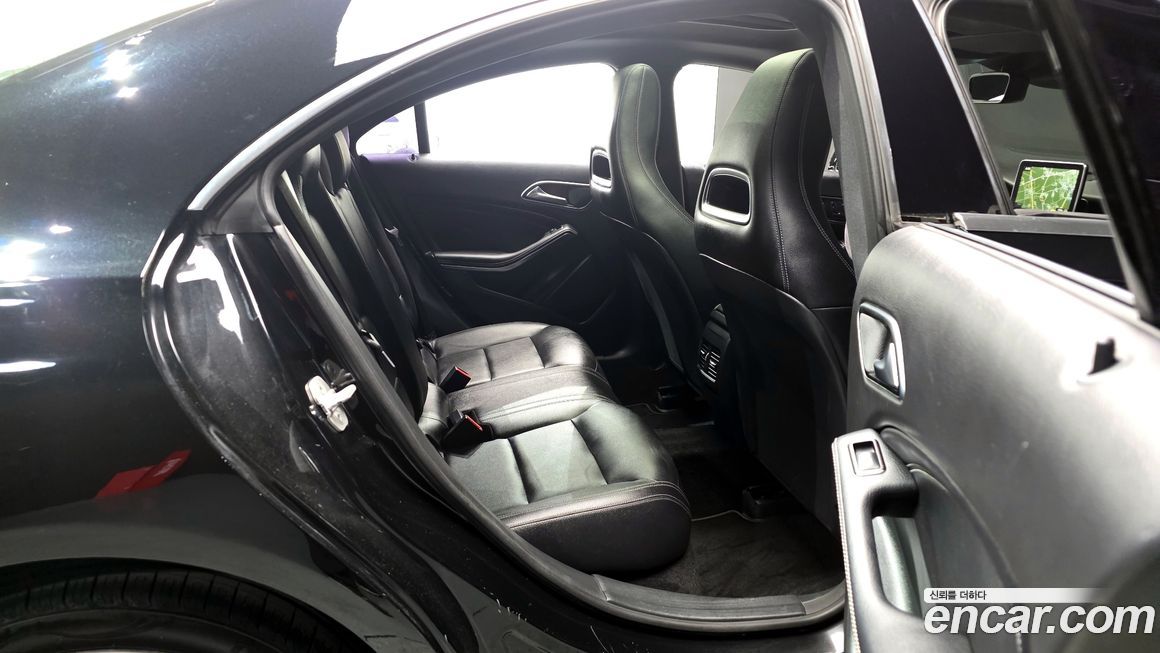 Mercedes-Benz CLA-Class 2016