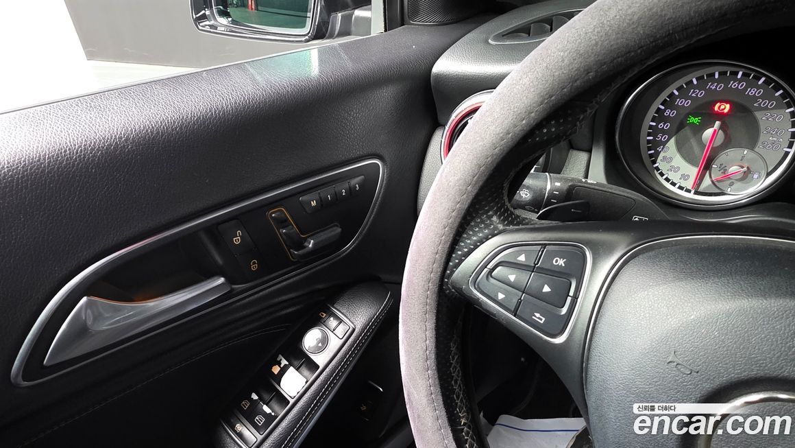 Mercedes-Benz CLA-Class 2016