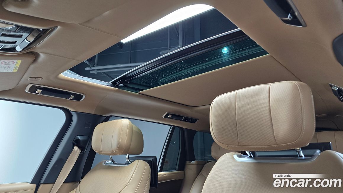 Land Rover Range Rover 2025