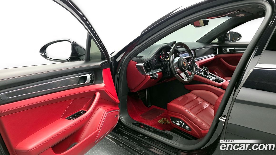 Porsche Panamera 2020