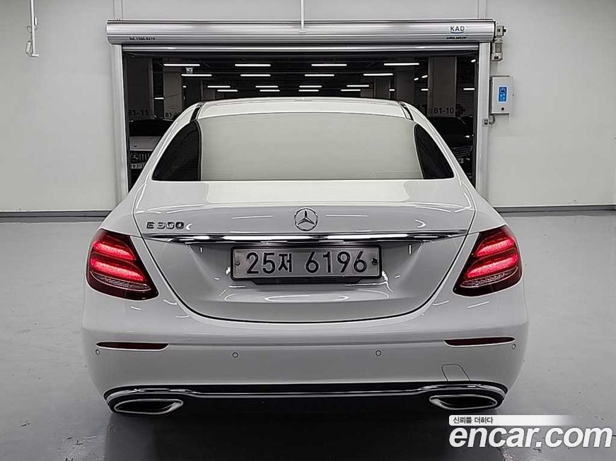 Mercedes-Benz E-Class 2018
