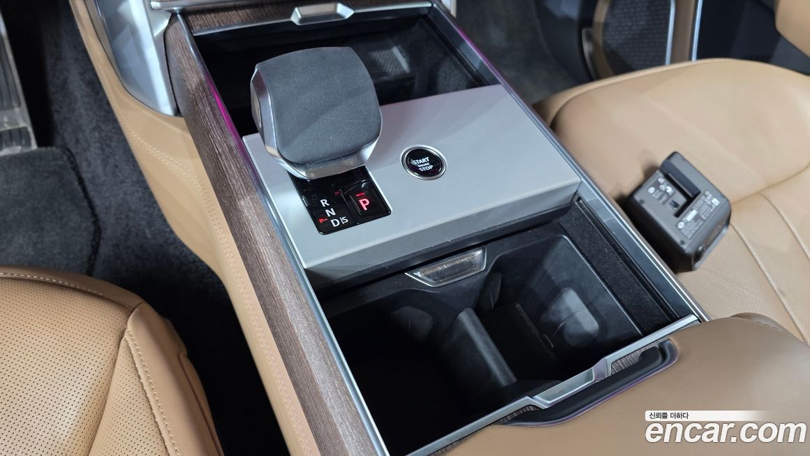 Land Rover Range Rover 2025