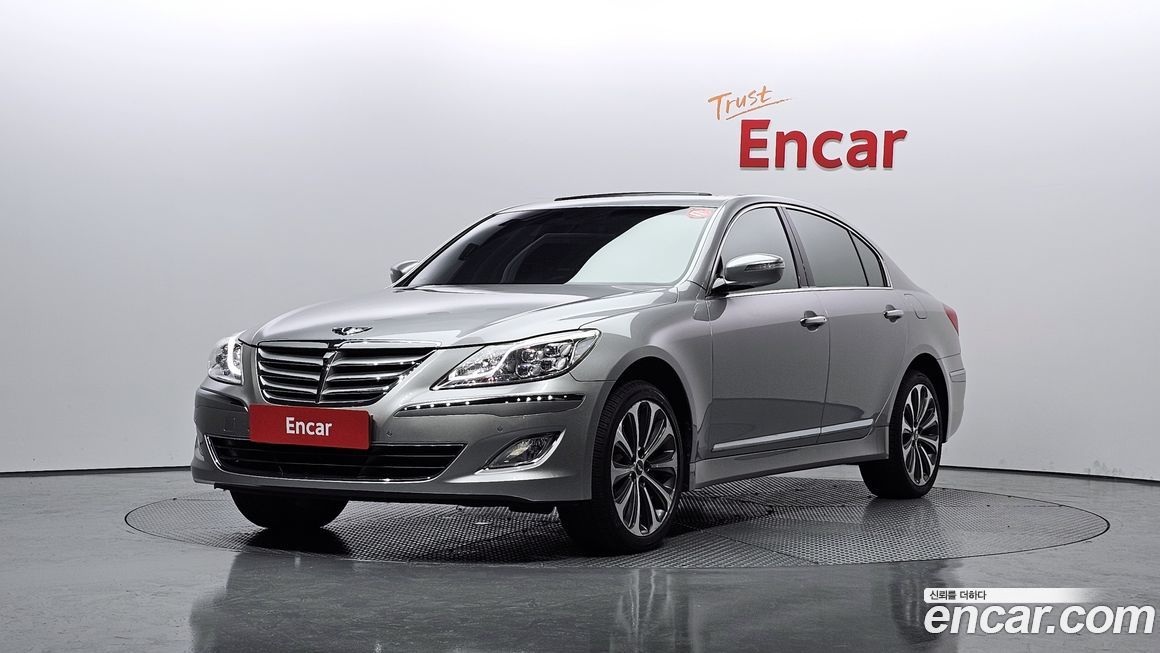 Hyundai Genesis 2013