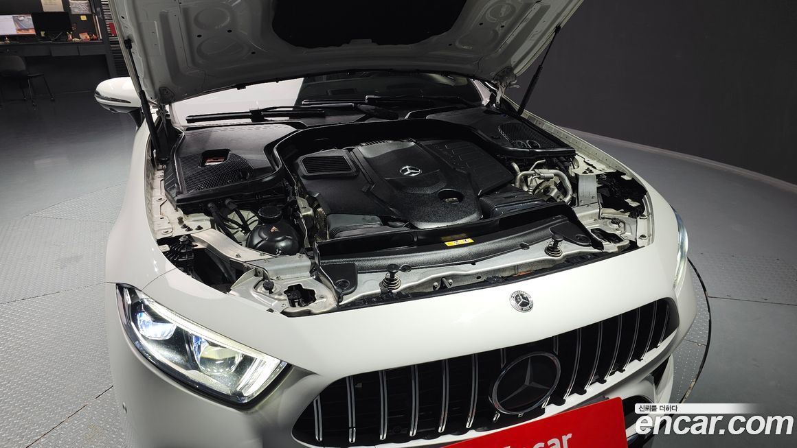 Mercedes-Benz CLS-Class 2019