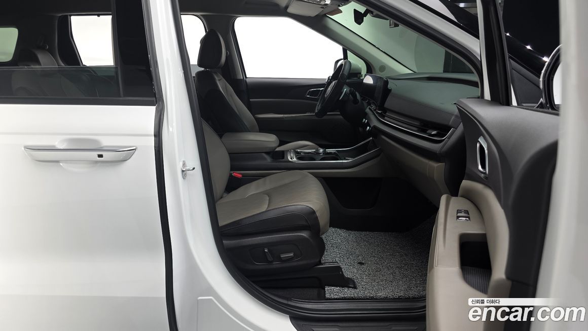 Kia Canival 2024