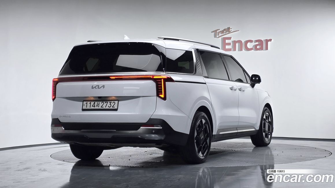 Kia Canival 2024