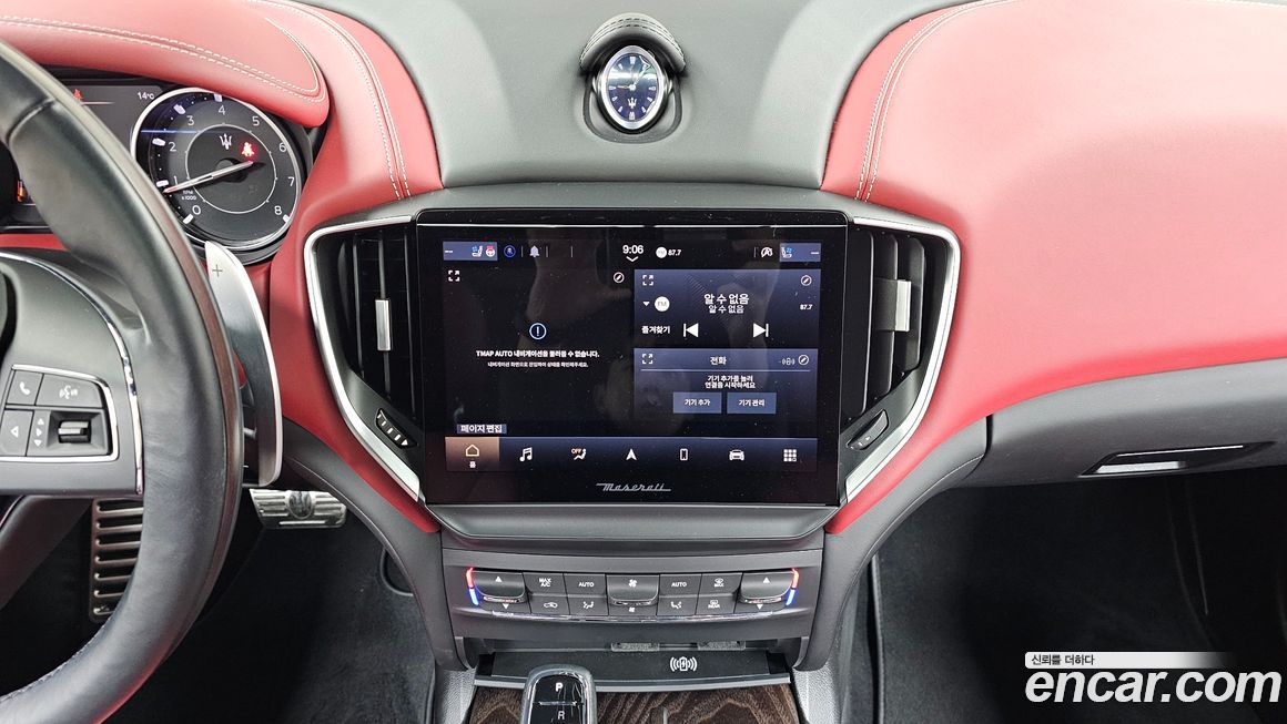 Maserati Ghibli 2021