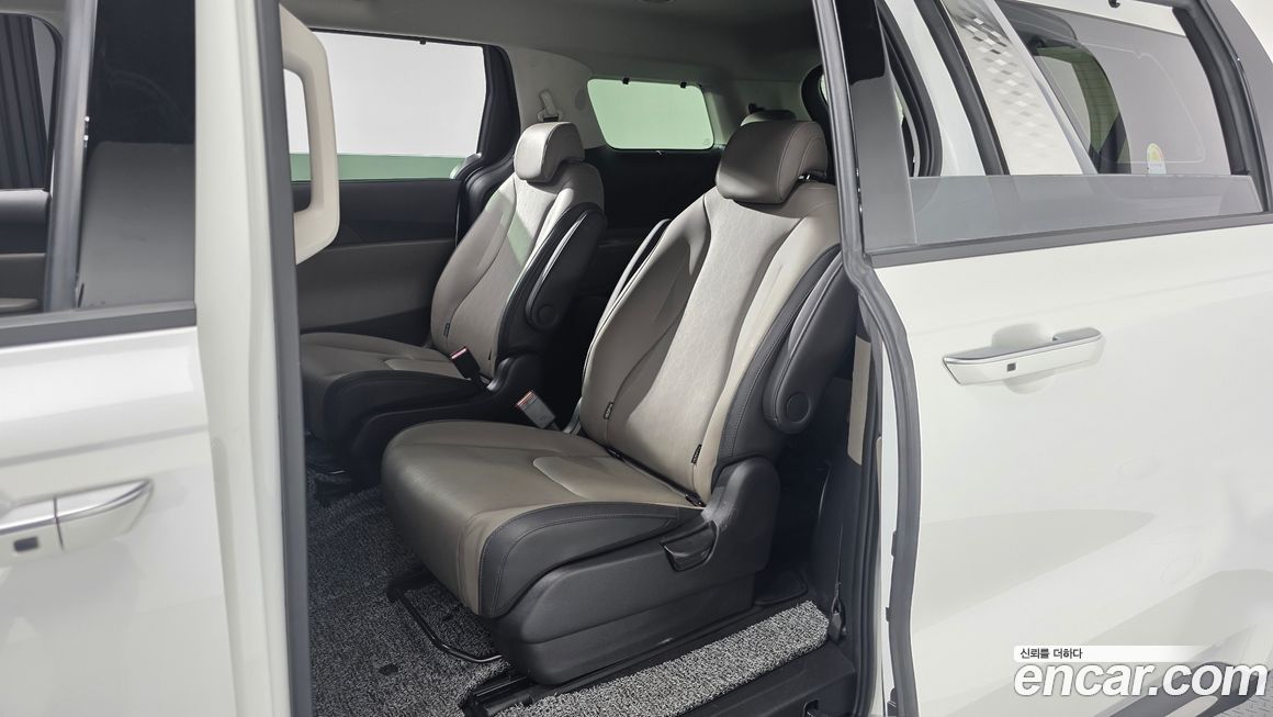 Kia Canival 2024