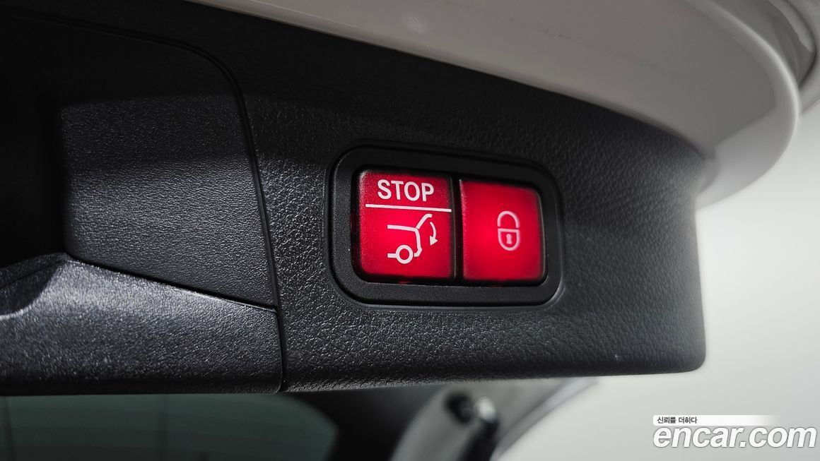 Mercedes-Benz GLA-Class 2023