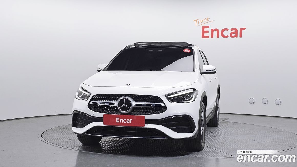Mercedes-Benz GLA-Class 2023