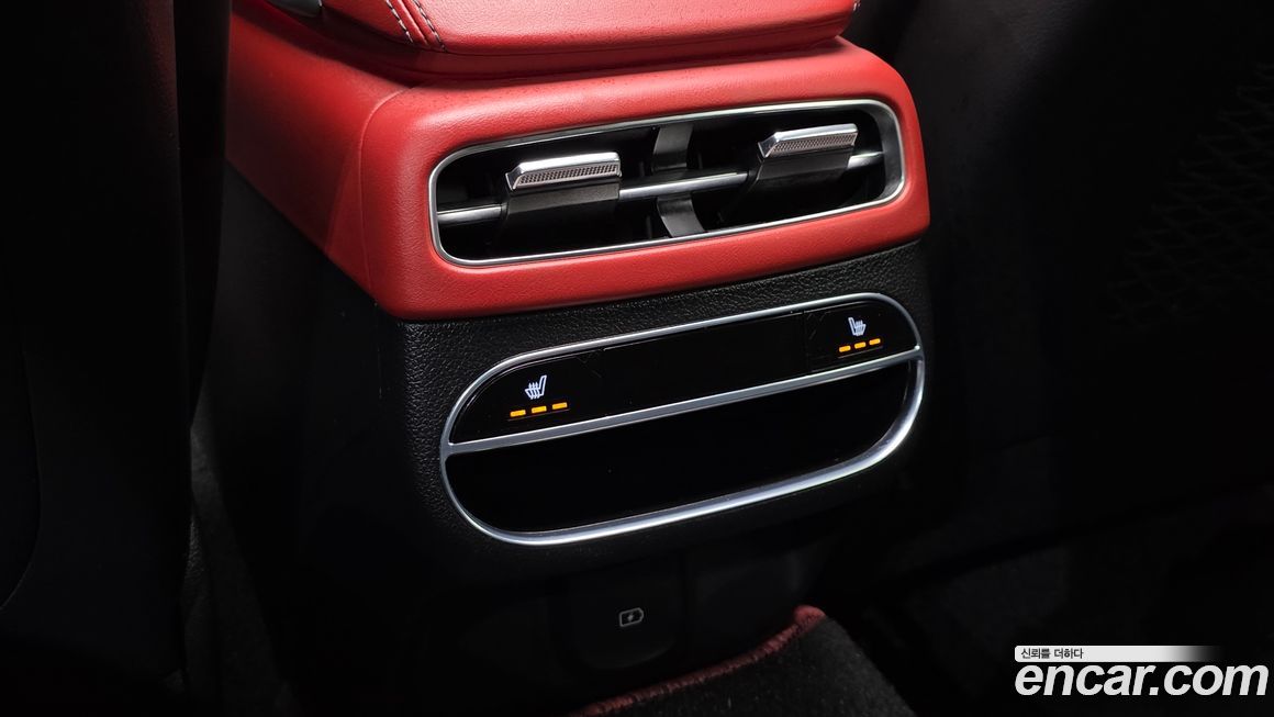 Genesis GV70 2021
