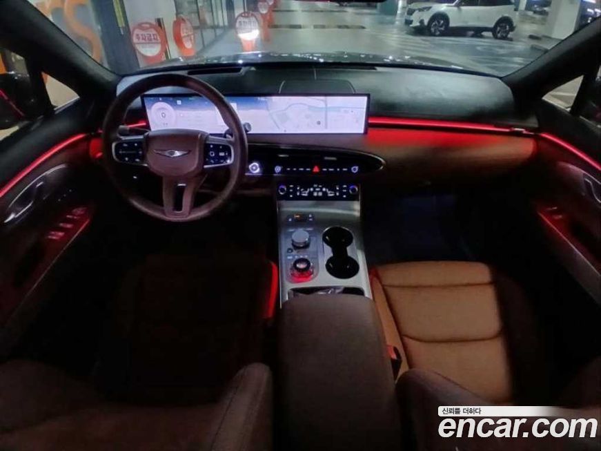 Genesis GV70 2025