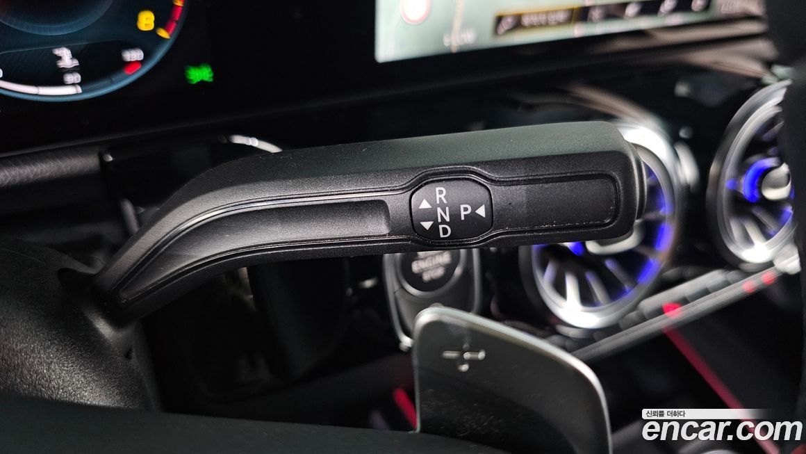 Mercedes-Benz GLA-Class 2023