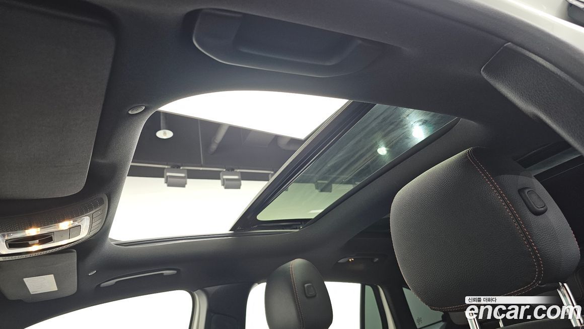 Mercedes-Benz GLA-Class 2023