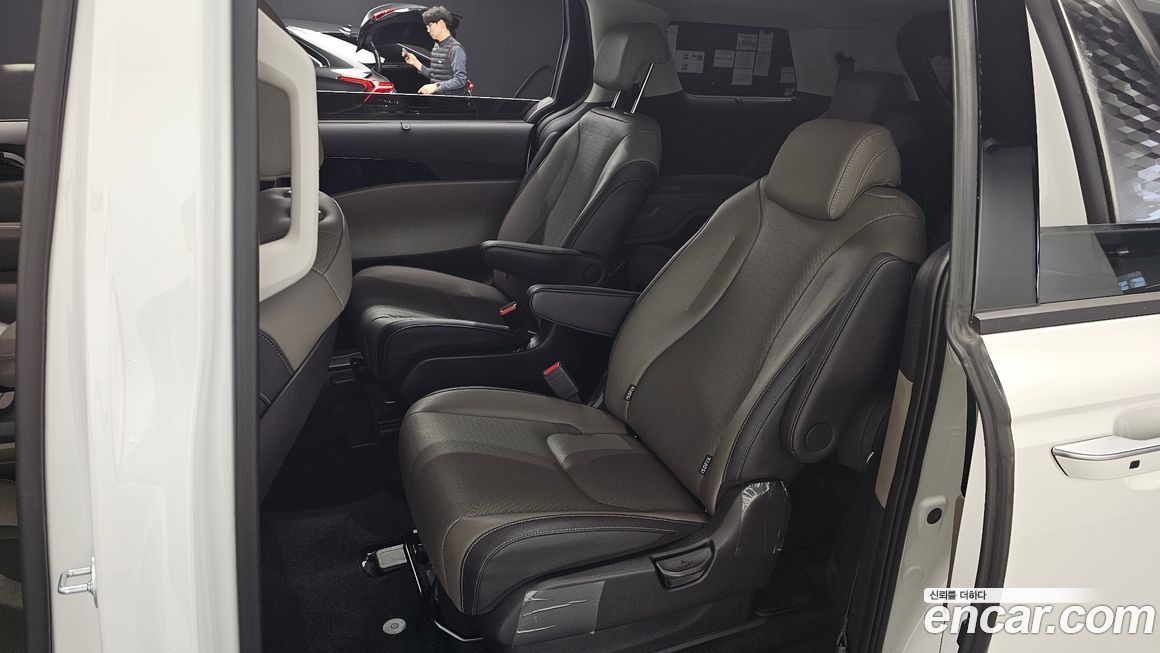 Kia Canival 2025