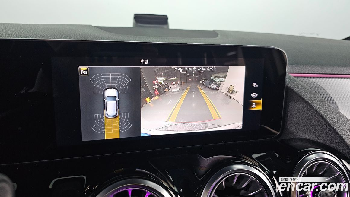 Mercedes-Benz GLA-Class 2023