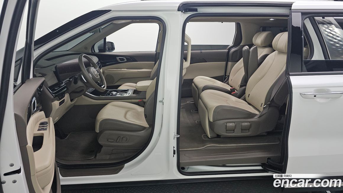 Kia Canival 2024