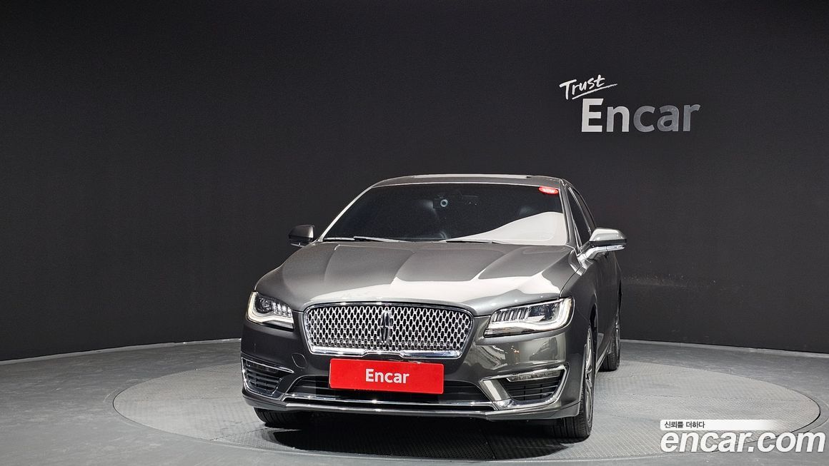 Lincoln MKZ 2019