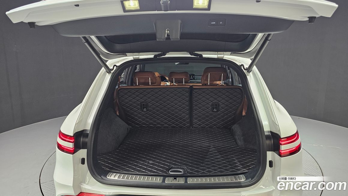 Genesis GV70 2024