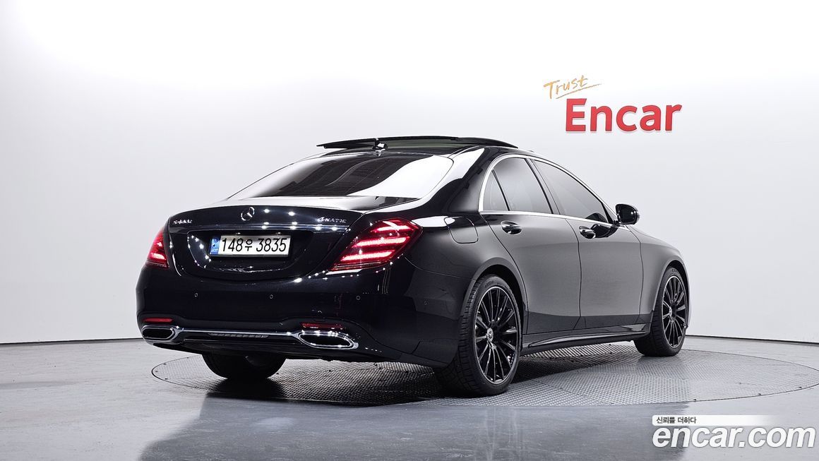 Mercedes-Benz S-Class 2018