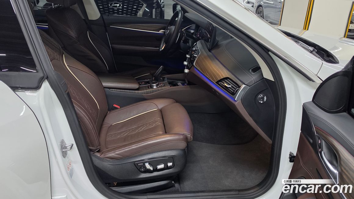 BMW Gran Turismo 2023