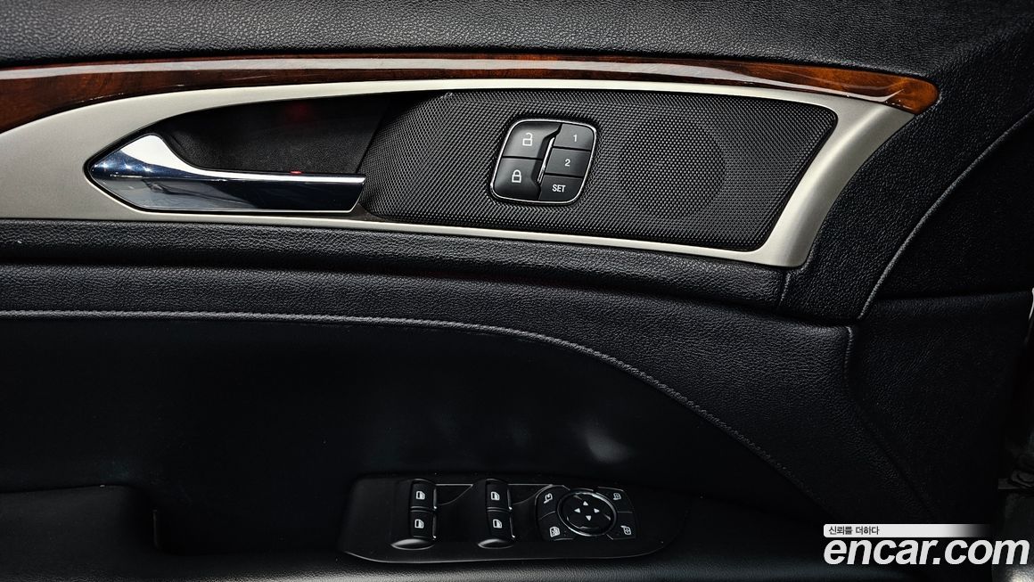 Lincoln MKZ 2019