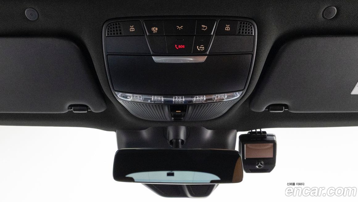 Mercedes-Benz GLC-Class 2021