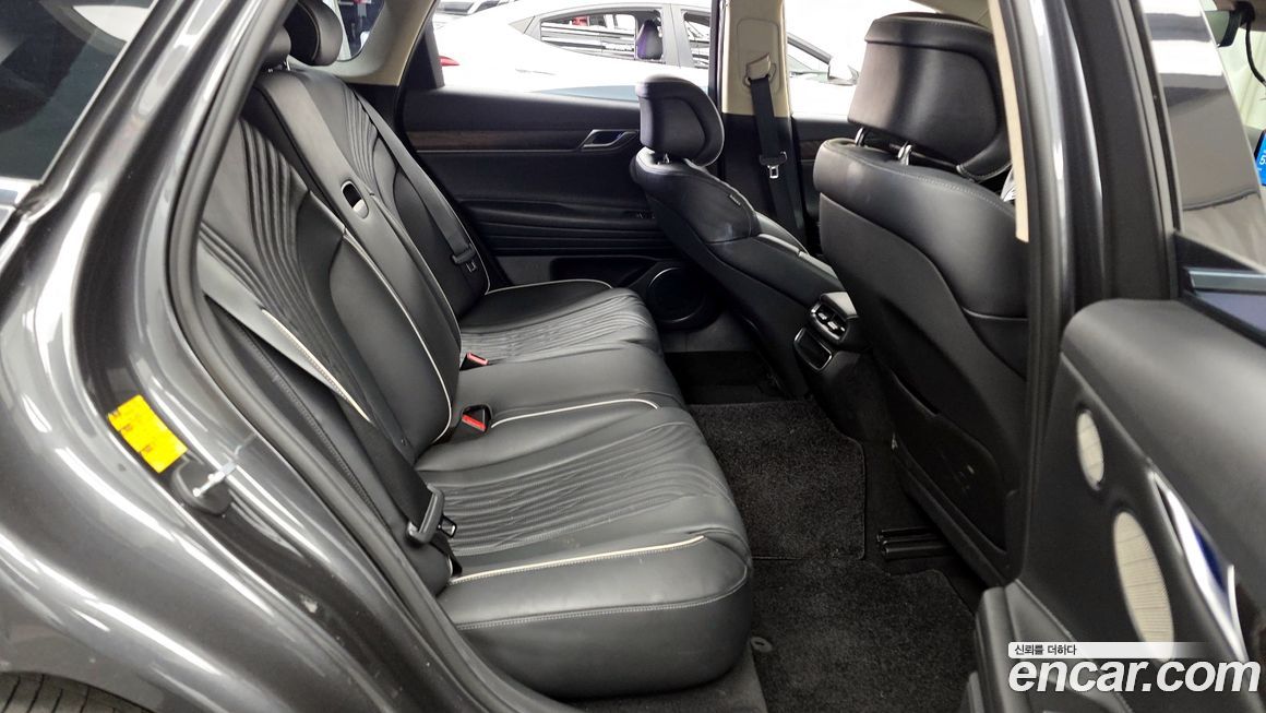 Genesis G80 2021