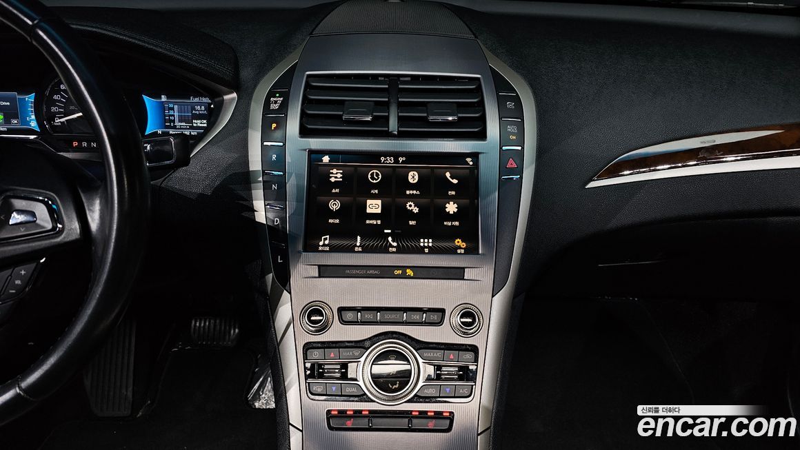 Lincoln MKZ 2019