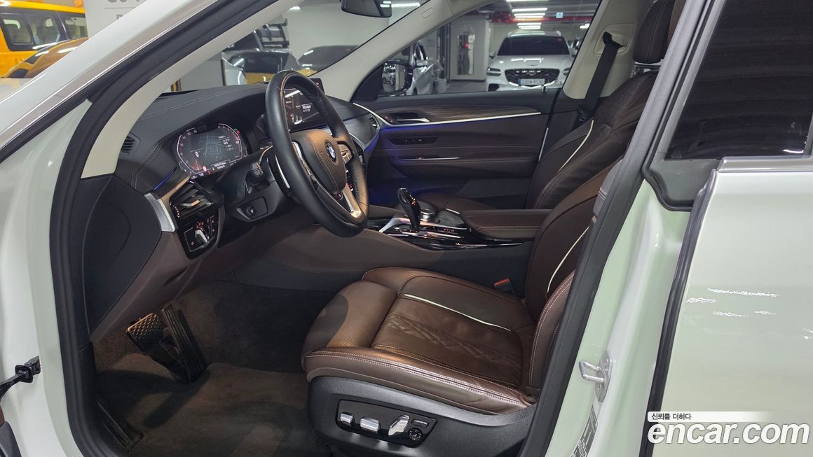 BMW Gran Turismo 2023