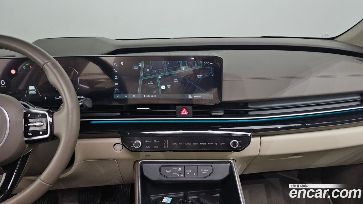 Kia Canival 2024