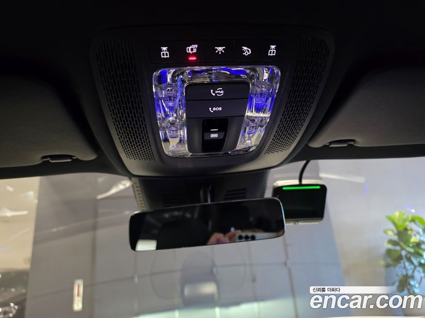 Mercedes-Benz EQB 2026