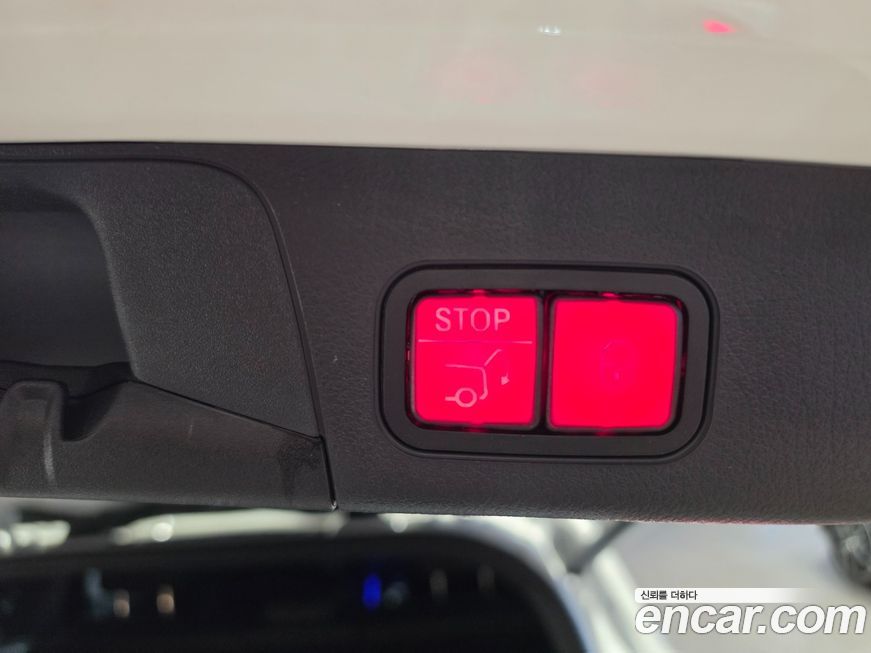 Mercedes-Benz EQB 2026