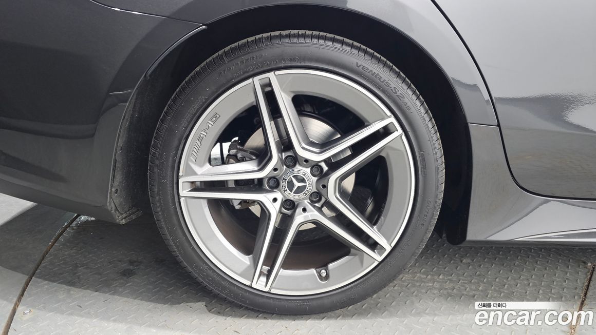 Mercedes-Benz CLS-Class 2022