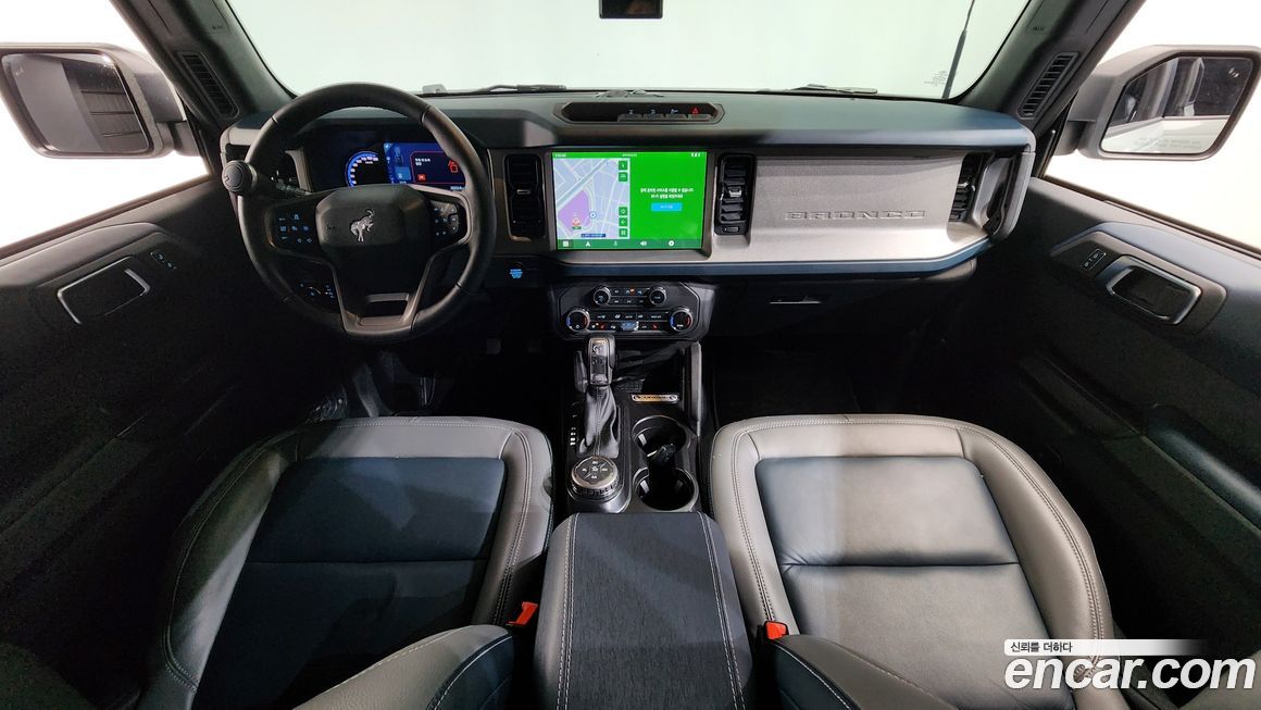Ford Bronco 2024