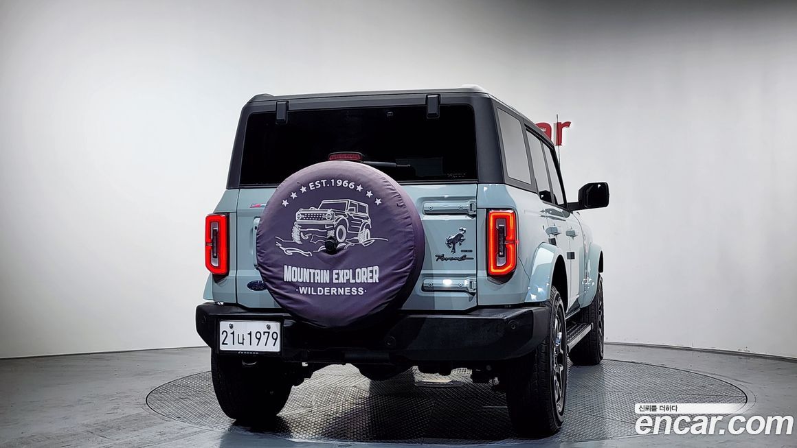 Ford Bronco 2024