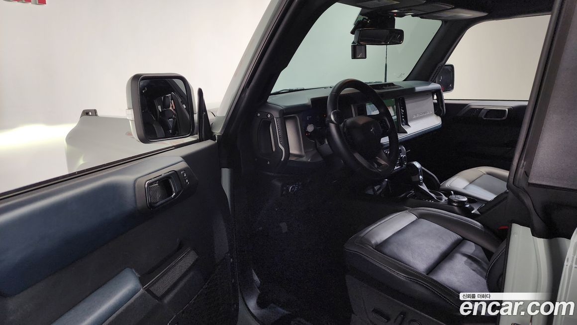 Ford Bronco 2024