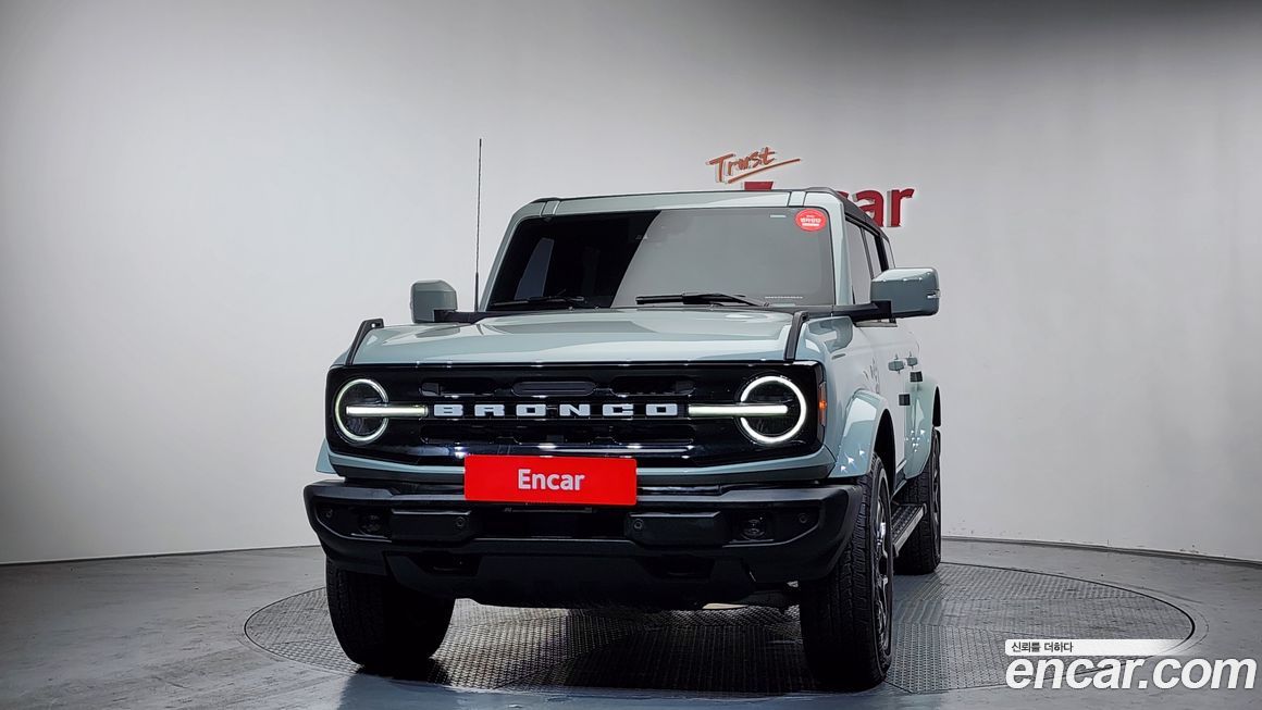 Ford Bronco 2024