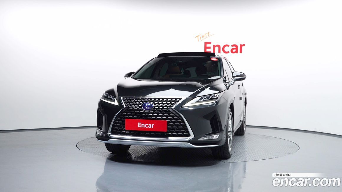 Lexus RX 2021