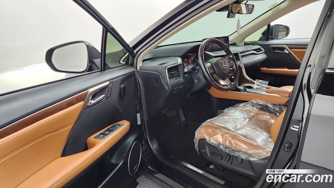 Lexus RX 2021