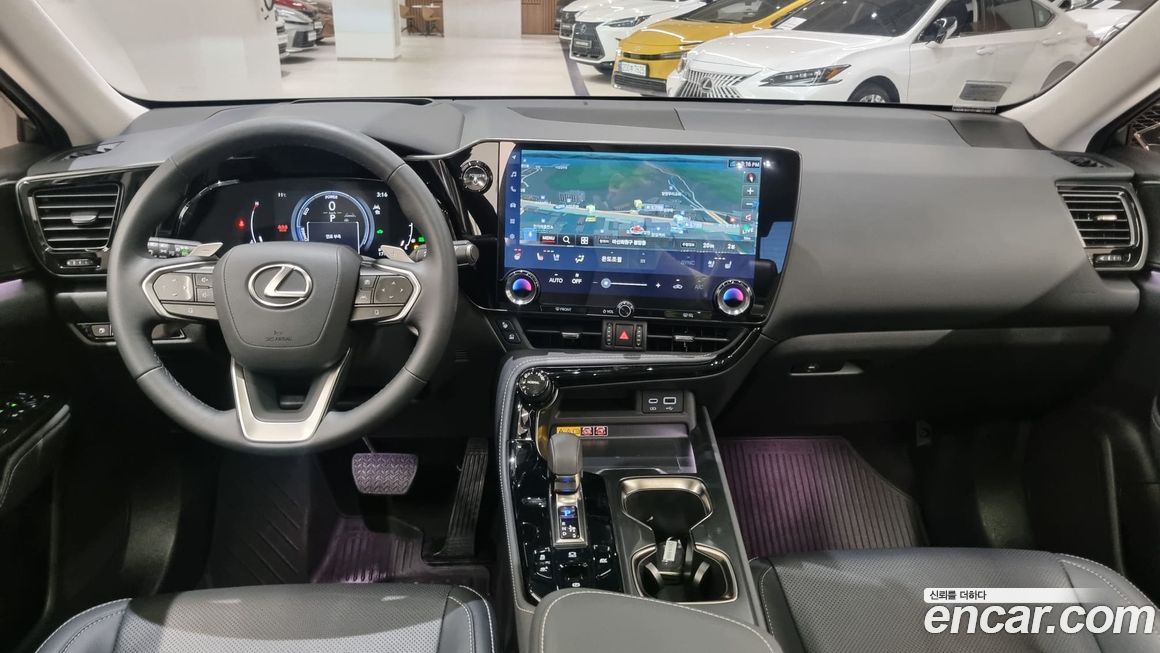 Lexus NX 2025