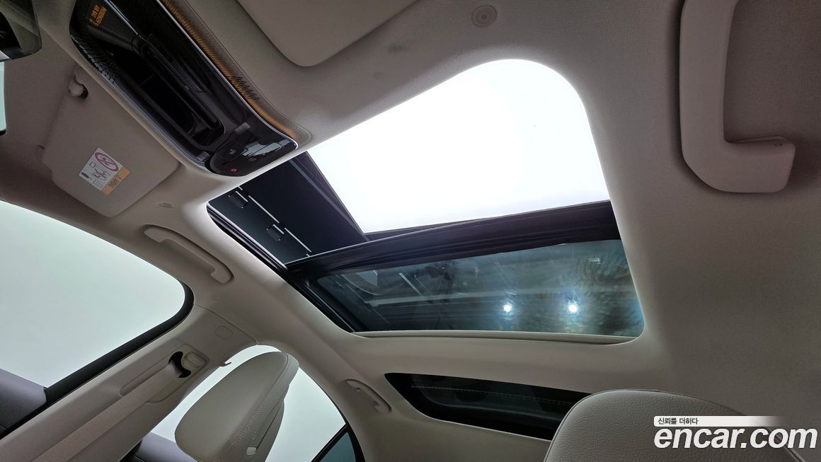 Mercedes-Benz E-Class 2025