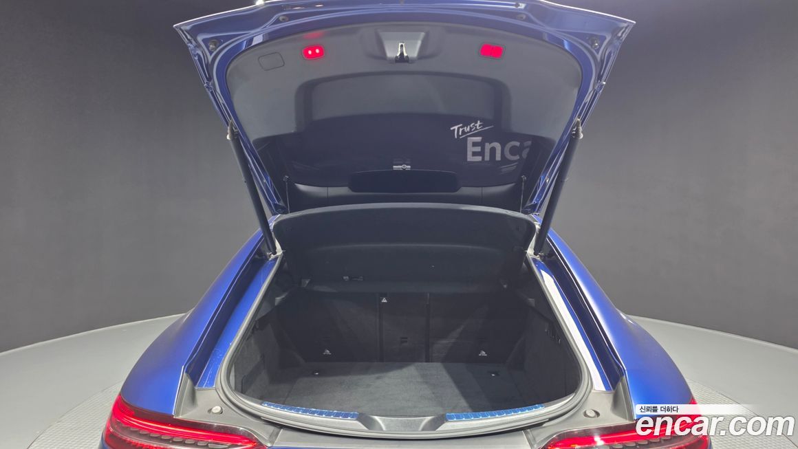 Mercedes-Benz AMG GT 2021