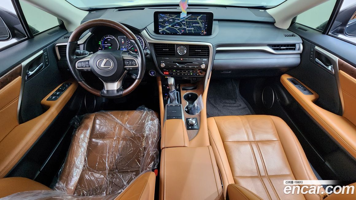 Lexus RX 2021